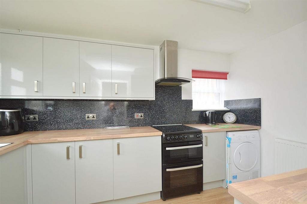 Kitchen1.jpg