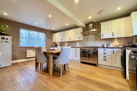 3 bedroom semi-detached house for sale, Yateholm Drive, Westwood Park BD6