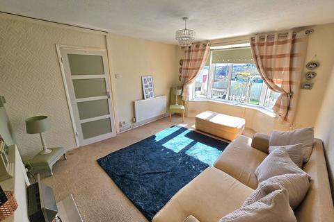 undefined, Cross Park, Pembroke Dock SA72