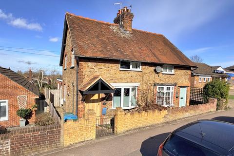 undefined, Tring Road, Aylesbury HP22