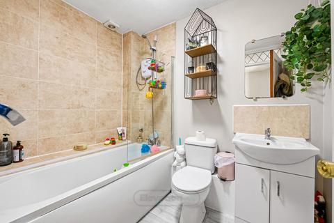 undefined, Shakespeare Close, Newport Pagnell, MK16