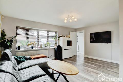 undefined, Rothesay Close, Nuneaton
