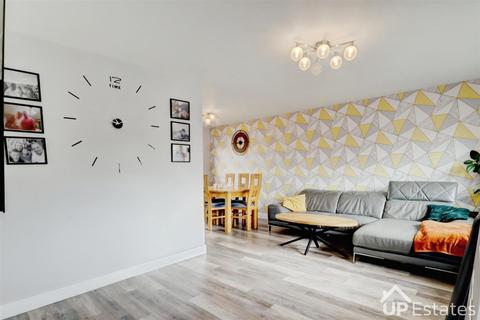 undefined, Rothesay Close, Nuneaton