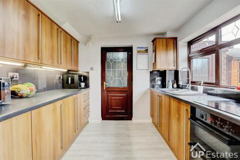 undefined, Rothesay Close, Nuneaton
