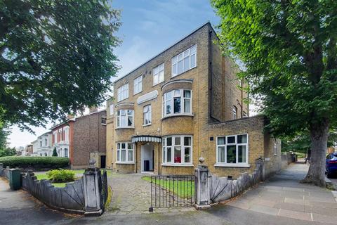 undefined, Eaton Rise, Ealing Broadway, London, W5