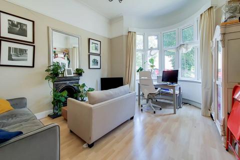 undefined, Eaton Rise, Ealing Broadway, London, W5