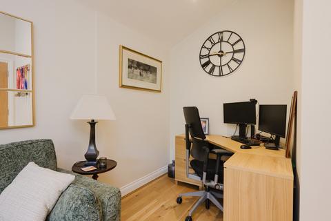 undefined, Burgess Mews, London SW19