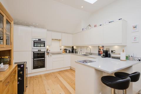 undefined, Burgess Mews, London SW19