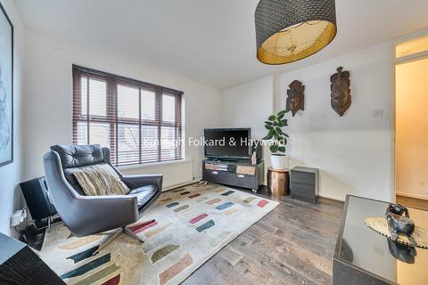 1 bedroom flat to rent, Patmos Road, London, SW9