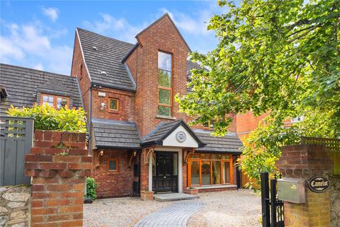 4 bedroom semi-detached house, Ailesbury Way, Ailesbury Road, Dublin 4