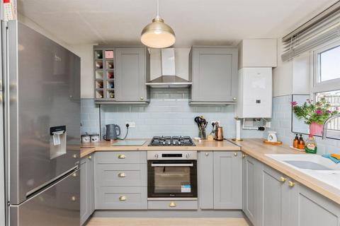 2 bedroom semi-detached house for sale, Ridings Way, Buttershaw, BRADFORD