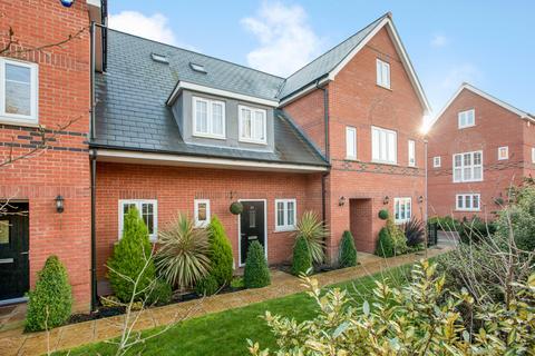 undefined, Boyn Hill Avenue, Maidenhead, SL6