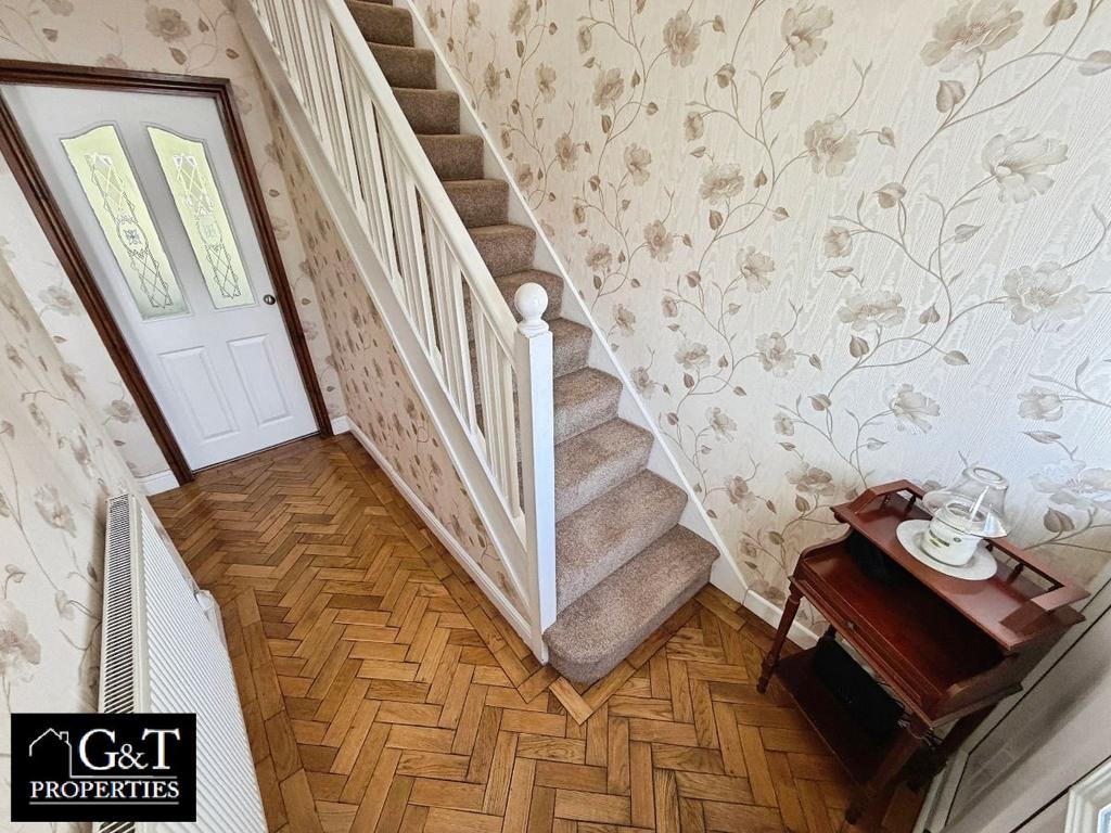Entrance / hallway