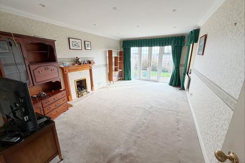 4 bedroom detached house for sale, The Chase, Bedford MK43