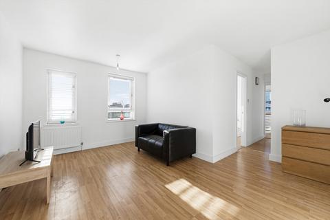 Amsterdam Road, London E14