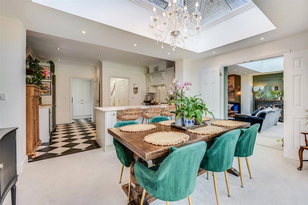 Dining Area/Kitchen