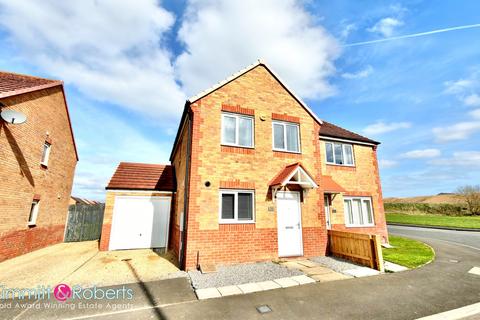 3 bedroom semi-detached house for sale, Eppleton Estate, Hetton-le-hole, Houghton Le Spring, Tyne And Wear, DH5 9BD