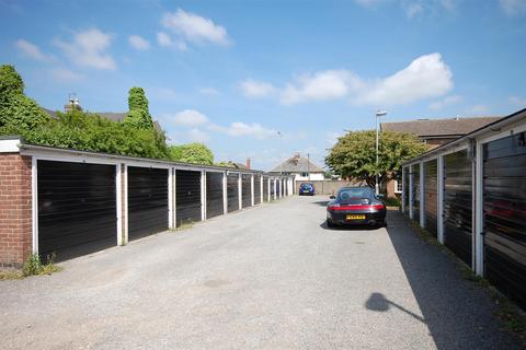 undefined, Fenimore Court, Radcliffe on Trent, Nottingham