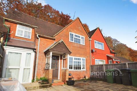 Cromwell Road, Winchester, SO22