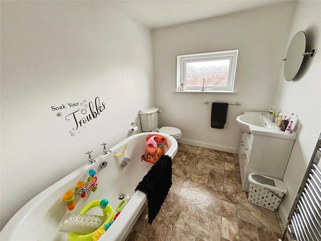 Bathroom/Wc