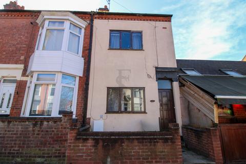 3 bedroom end of terrace house for sale, Norman Street, West End