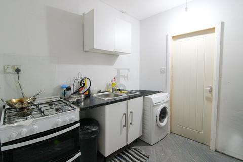 3 bedroom end of terrace house for sale, Norman Street, West End