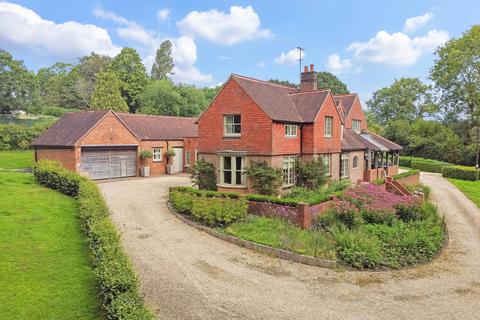 undefined, Petworth Road, Chiddingfold, GU8