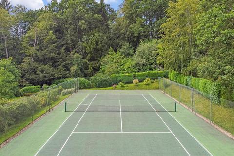 undefined, Petworth Road, Chiddingfold, GU8