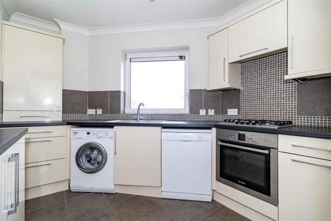 2 bedroom flat for sale, West Parade, Worthing