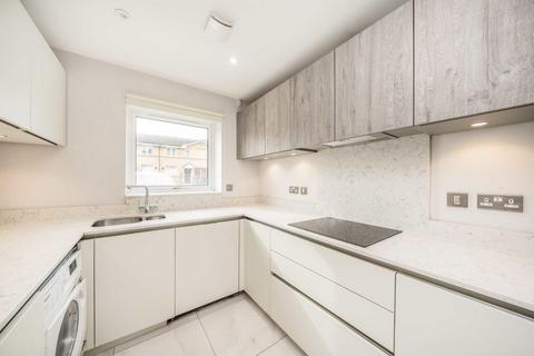 undefined, Eveline Road, Mitcham CR4