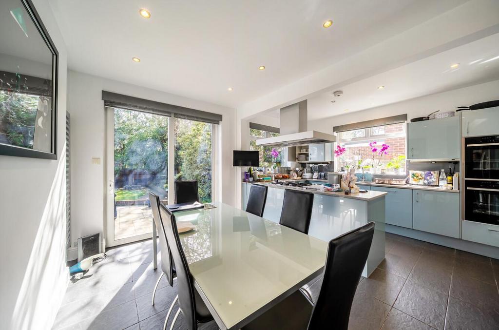 Davidson Frost-Wellings, DFW, Dalkeith Grove, DFW,