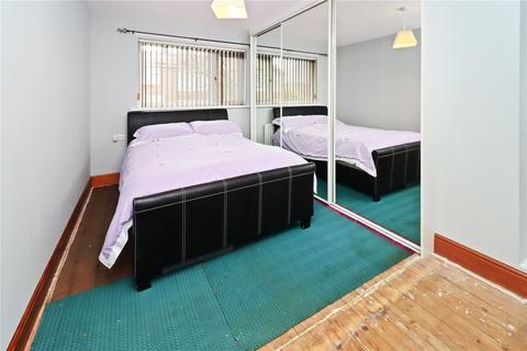 3 bedroom semi-detached house for sale, Kilsyth Square, Sunderland SR5