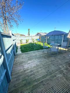 2 bedroom flat to rent, London E17