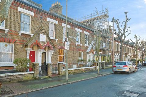 3 bedroom terraced house for sale, Ashbury Road, Battersea, London, SW11