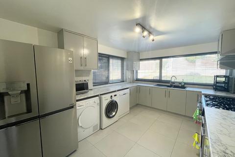 4 bedroom house to rent, Bunbury Road, Birmingham, B31