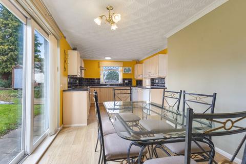 undefined, Holmfield Close, Pontefract WF8