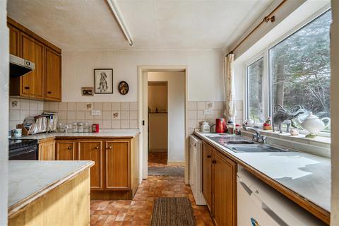 3 bedroom end of terrace house for sale, St. Ladoc Road, Keynsham, Bristol
