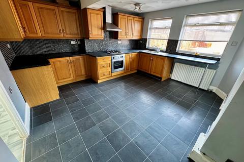 2 bedroom semi-detached house to rent, Runcorn Road, Sunderland, SR5