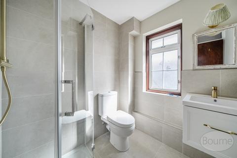 undefined, Portsmouth Road, Cobham, Surrey, KT11