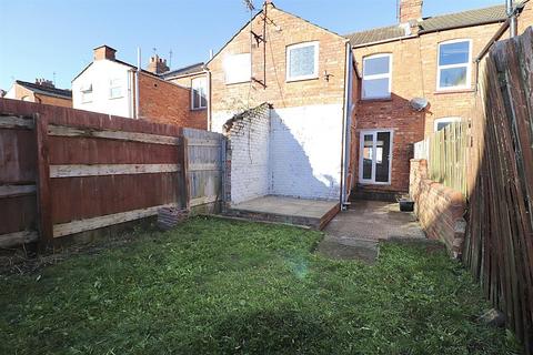 2 bedroom terraced house for sale, INVESTORS, 6.4% return, Hervey Street, Northampton
