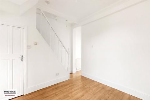 undefined, Hayday Road, Canning Town, E16