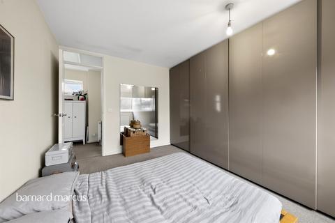 2 bedroom end of terrace house for sale, Attfield Close, London