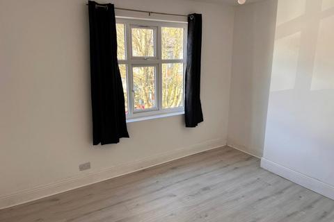 undefined, 3 Bed – Terraced House – Lavender Road, Leicester, LE3 1AL. £1195 PCM