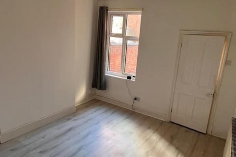 undefined, 3 Bed – Terraced House – Lavender Road, Leicester, LE3 1AL. £1195 PCM