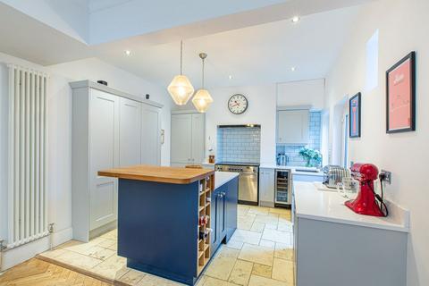 4 bedroom semi-detached house for sale, Leeds LS8