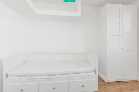 Studio to rent, 37-41 Warwick Road, London, SW5