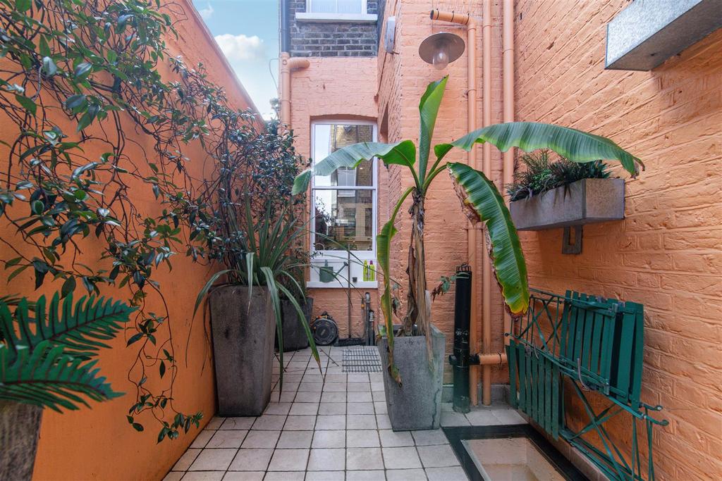 Weltje Road, W6 - FOR SALE