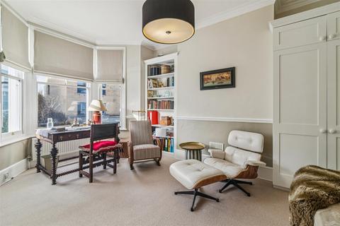 4 bedroom terraced house for sale, Weltje Road, London, W6