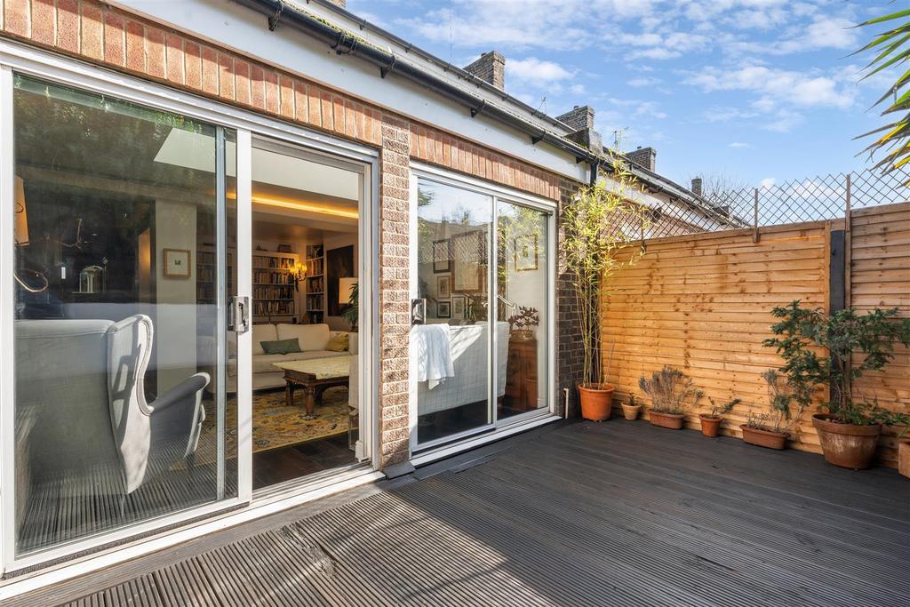 British Grove South, W4 - FOR SALE
