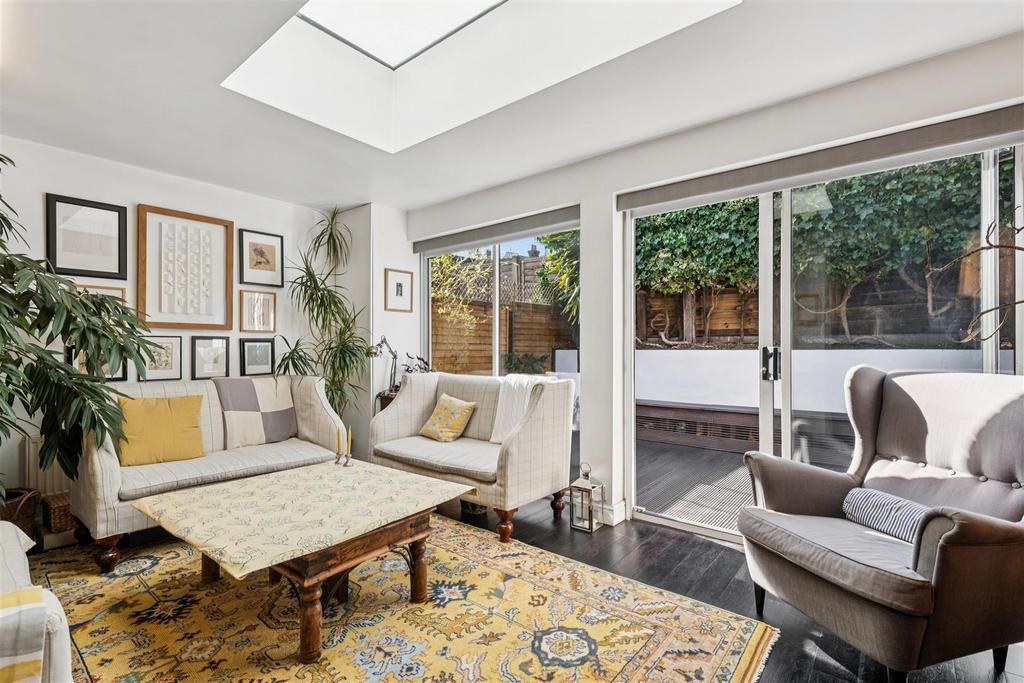 British Grove South, W4 - FOR SALE